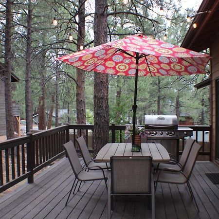 Kathys Cabin, King Bed, Hot Tub, Near-Nau & Downtown Attractions, Perfect Year-Round Mountain Getaway Flagstaff Exterior photo