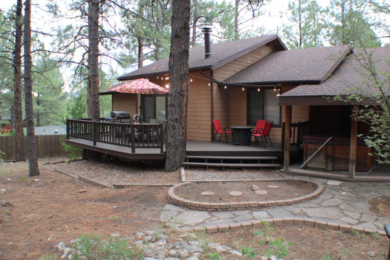 Kathys Cabin, King Bed, Hot Tub, Near-Nau & Downtown Attractions, Perfect Year-Round Mountain Getaway Flagstaff Exterior photo