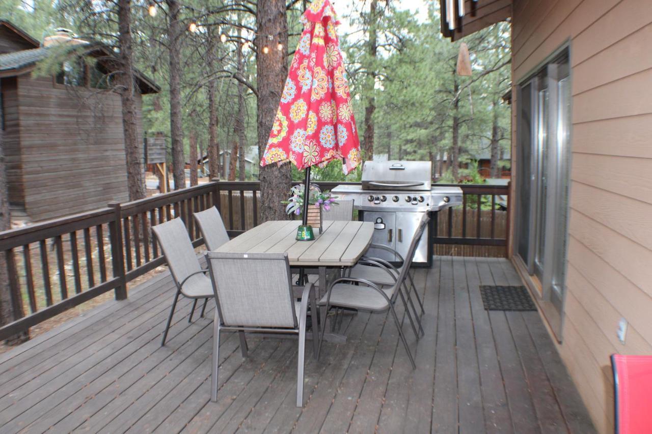 Kathys Cabin, King Bed, Hot Tub, Near-Nau & Downtown Attractions, Perfect Year-Round Mountain Getaway Flagstaff Exterior photo